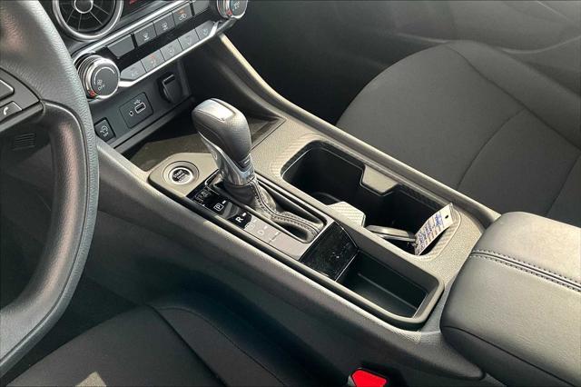 new 2025 Nissan Sentra car, priced at $22,272
