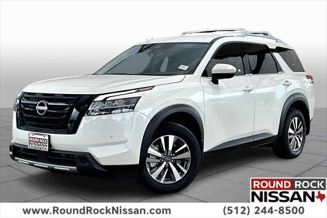 new 2024 Nissan Pathfinder car, priced at $42,625