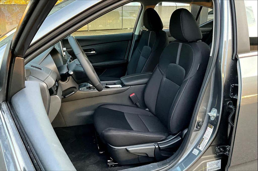 new 2025 Nissan Sentra car, priced at $23,516