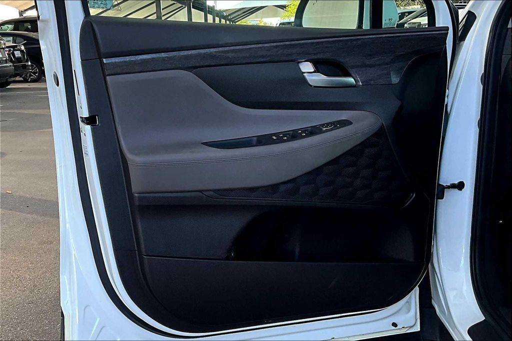 used 2019 Hyundai Santa Fe car, priced at $18,564