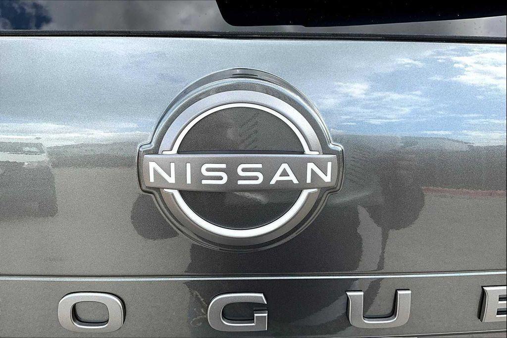 new 2025 Nissan Rogue car, priced at $32,090