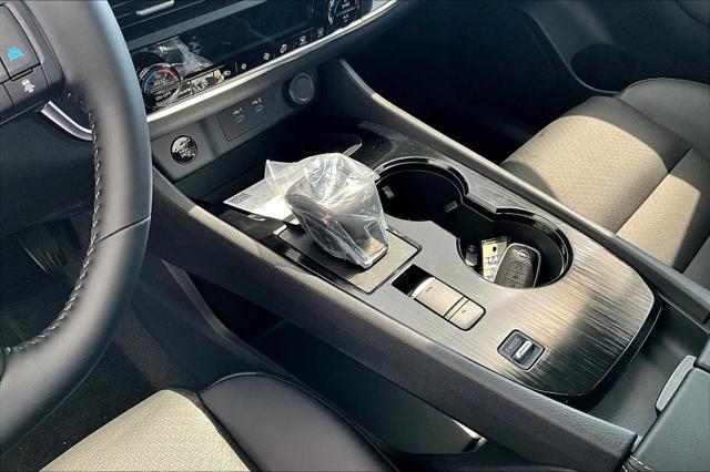 new 2025 Nissan Rogue car, priced at $32,123