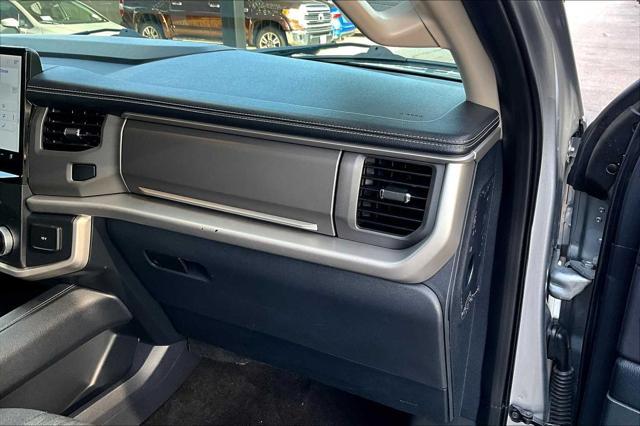 used 2022 Ford Expedition car, priced at $38,855