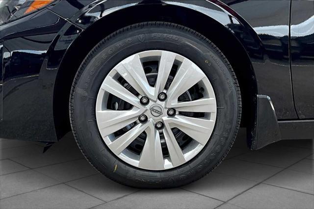 new 2025 Nissan Sentra car, priced at $22,272