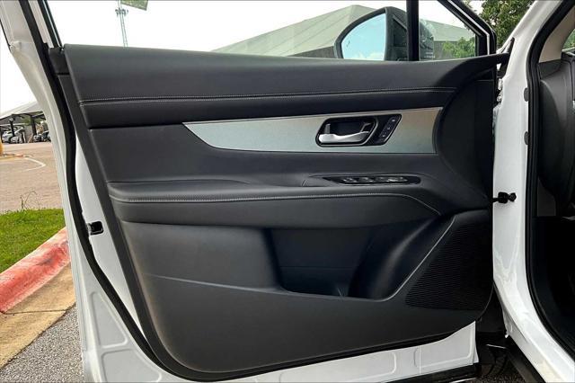 new 2025 Nissan Murano car, priced at $46,221