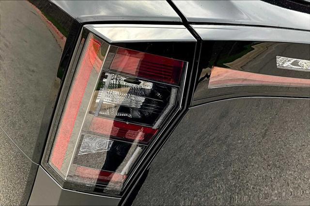 new 2025 Nissan Kicks car, priced at $30,270