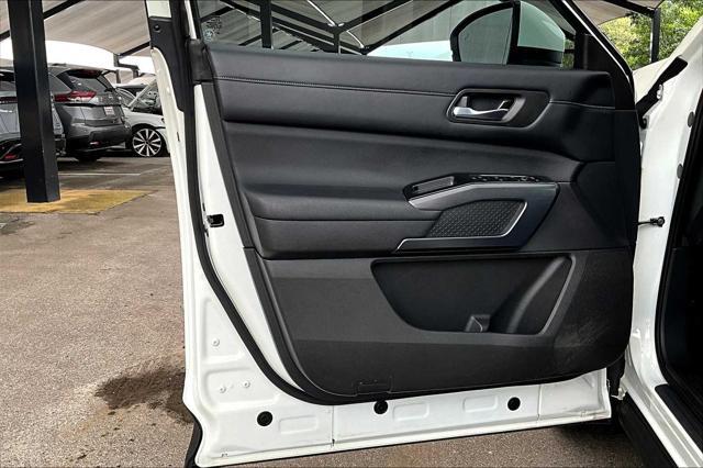 used 2023 Nissan Pathfinder car, priced at $32,687
