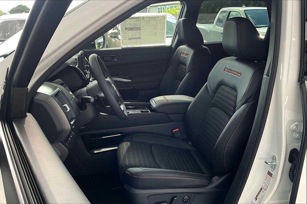 new 2025 Nissan Pathfinder car, priced at $43,438