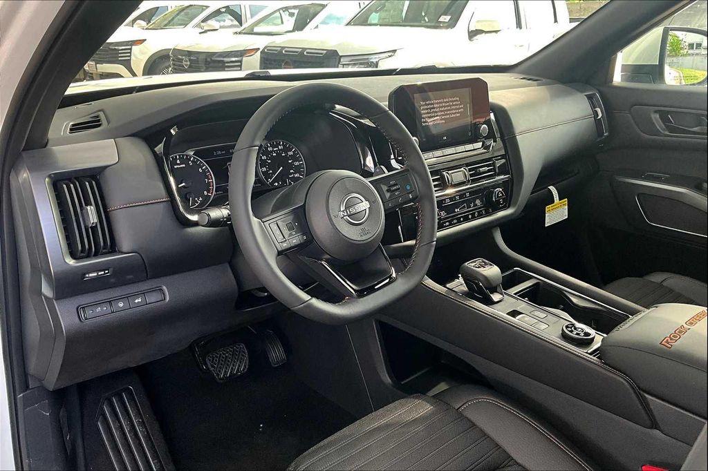 new 2025 Nissan Pathfinder car, priced at $43,438