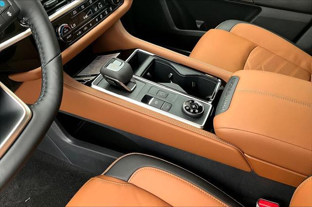 new 2025 Nissan Pathfinder car, priced at $54,565