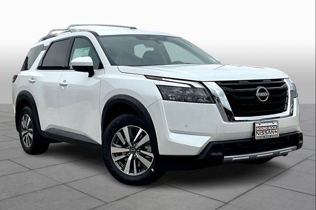 new 2025 Nissan Pathfinder car, priced at $46,160