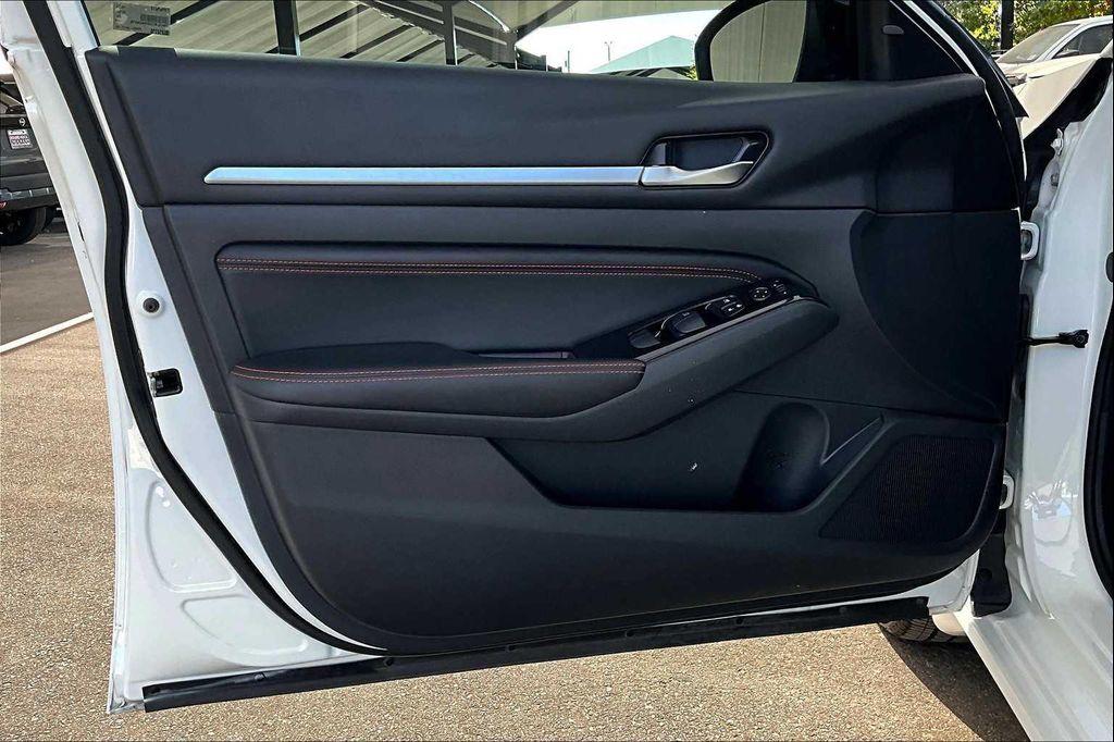 used 2023 Nissan Altima car, priced at $22,466