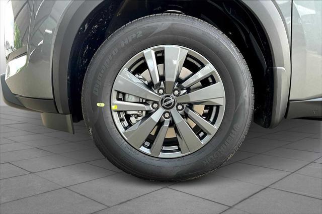 new 2025 Nissan Pathfinder car, priced at $35,807