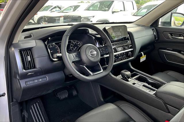 new 2025 Nissan Pathfinder car, priced at $41,528