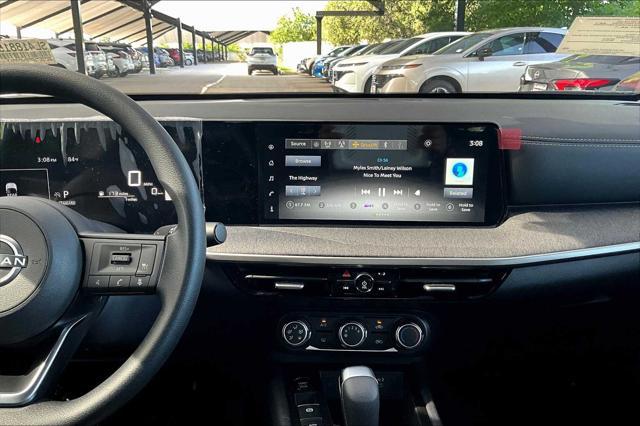 new 2025 Nissan Kicks car, priced at $25,595