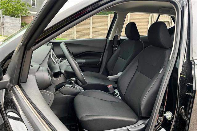 new 2025 Nissan Kicks car, priced at $23,760
