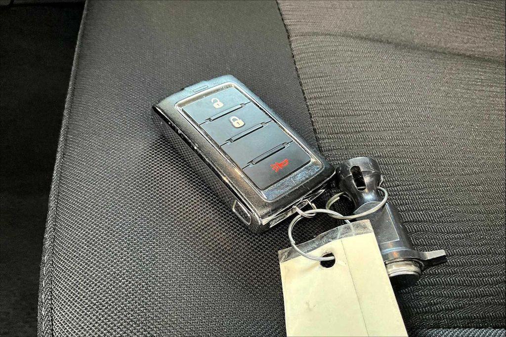 used 2023 Jeep Grand Cherokee car, priced at $24,967