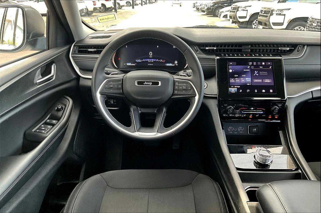 used 2023 Jeep Grand Cherokee car, priced at $24,967