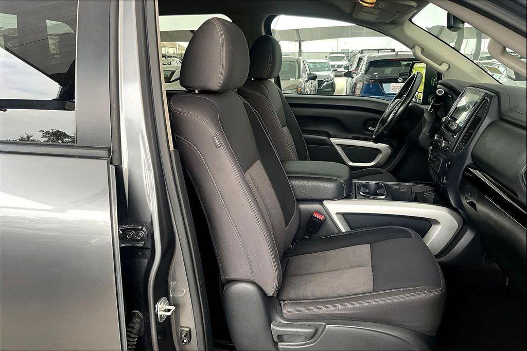 used 2023 Nissan Titan car, priced at $28,999