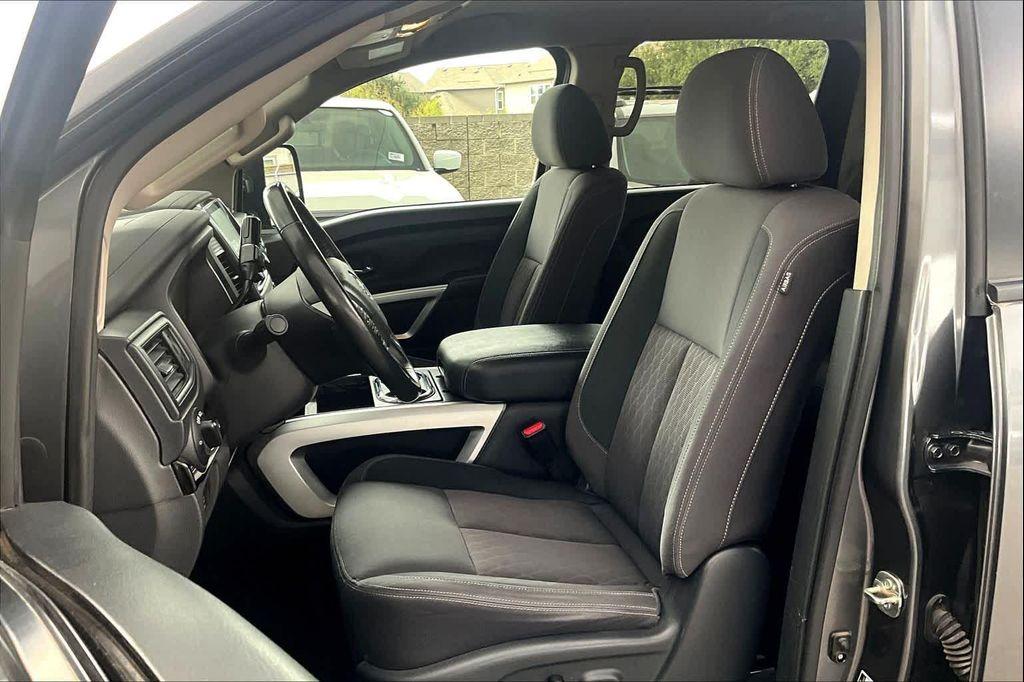 used 2023 Nissan Titan car, priced at $28,999