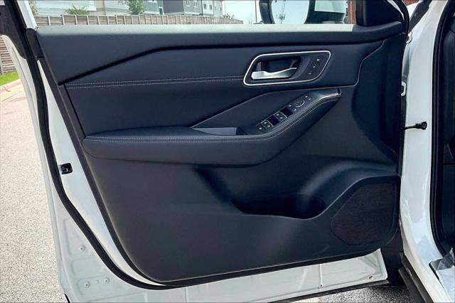 new 2025 Nissan Rogue car, priced at $43,970