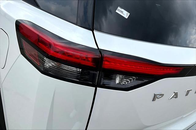 new 2025 Nissan Pathfinder car, priced at $48,565