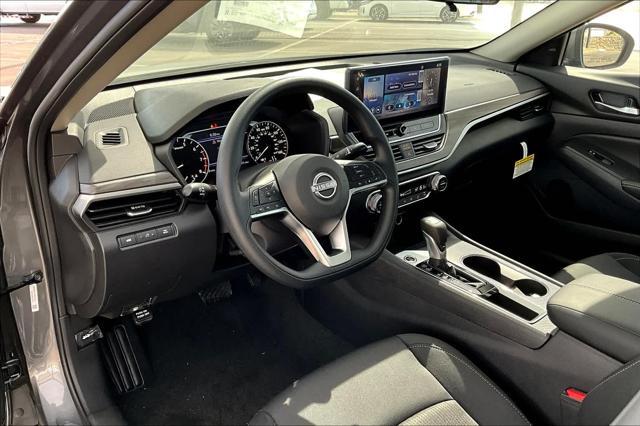 new 2025 Nissan Altima car, priced at $29,465