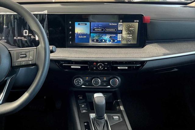 new 2025 Nissan Kicks car, priced at $25,710