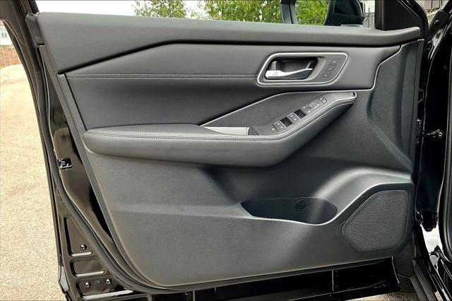 new 2025 Nissan Rogue car, priced at $46,070