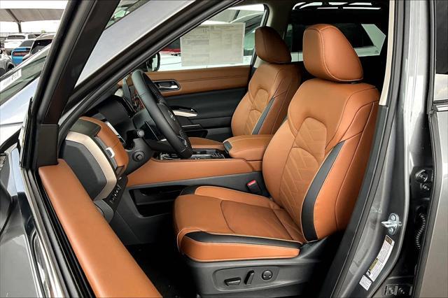 new 2025 Nissan Pathfinder car, priced at $50,989