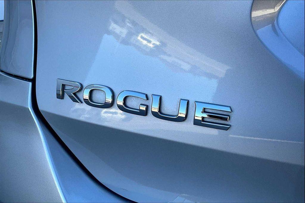 used 2019 Nissan Rogue car, priced at $16,855