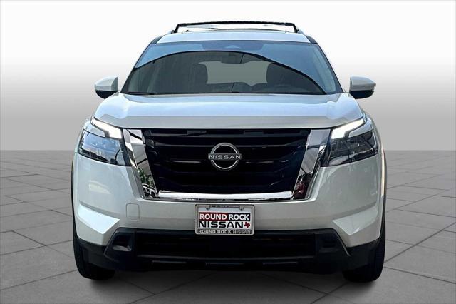 new 2025 Nissan Pathfinder car, priced at $44,315