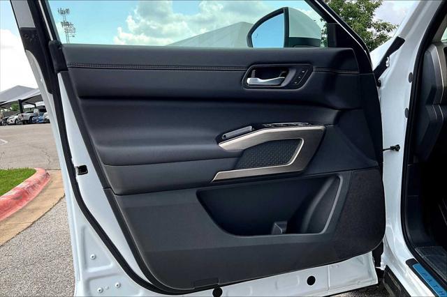 new 2025 Nissan Pathfinder car, priced at $53,630