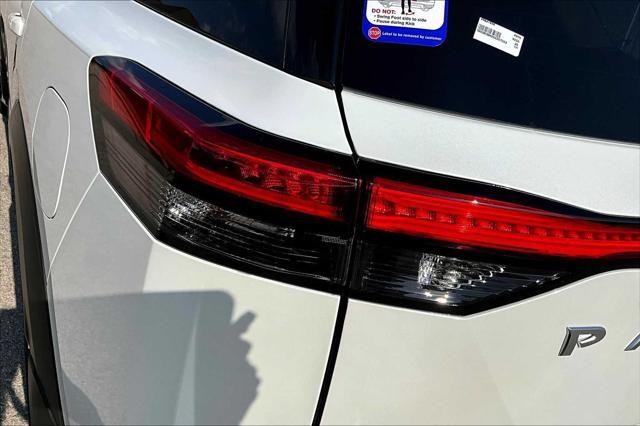 new 2025 Nissan Pathfinder car, priced at $53,035