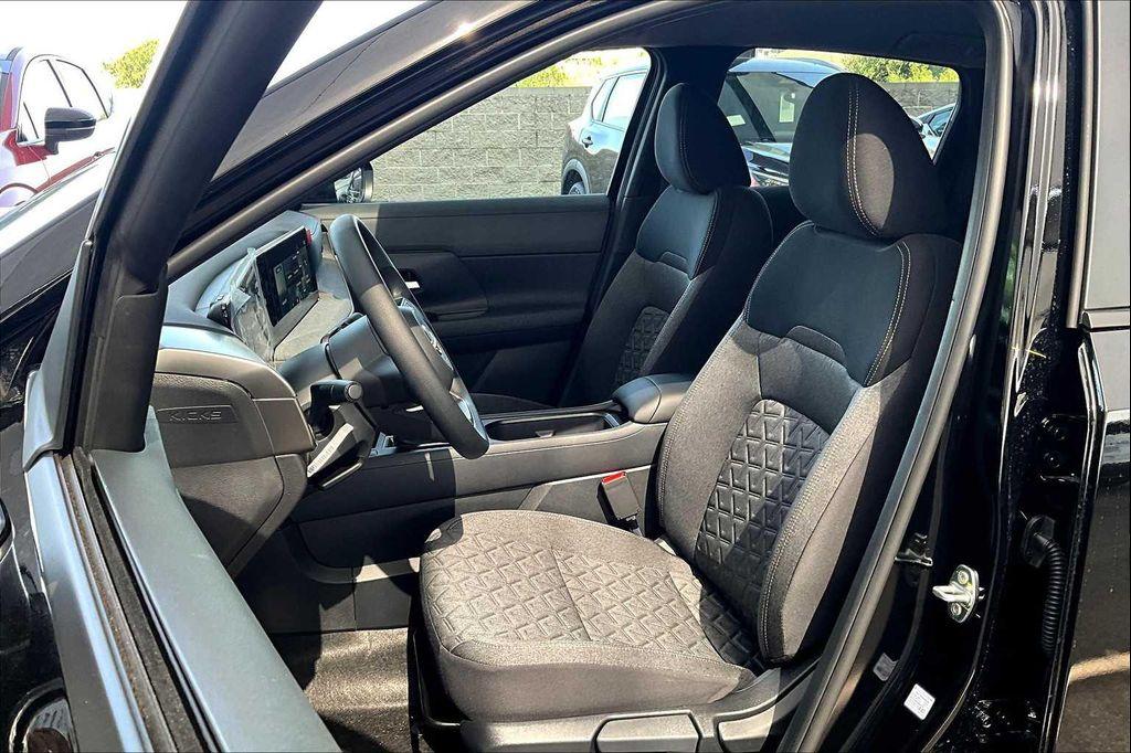 new 2025 Nissan Kicks car, priced at $25,595