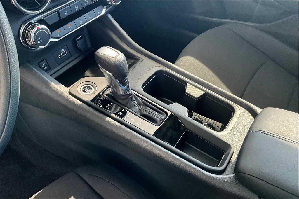 new 2025 Nissan Sentra car, priced at $23,255