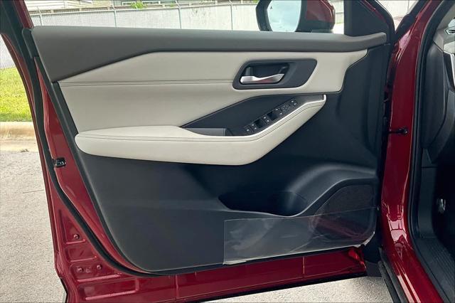 new 2025 Nissan Rogue car, priced at $35,700