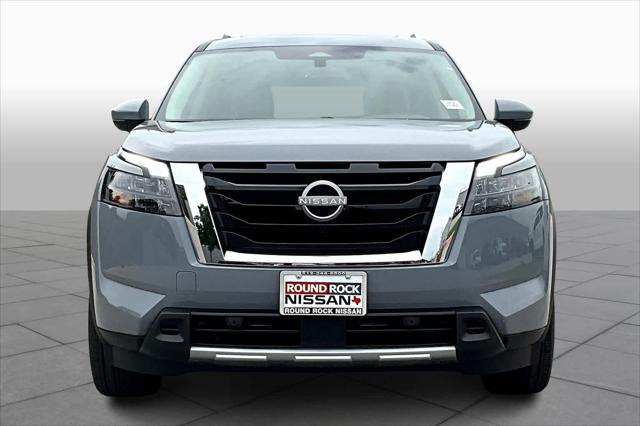 new 2025 Nissan Pathfinder car, priced at $51,287