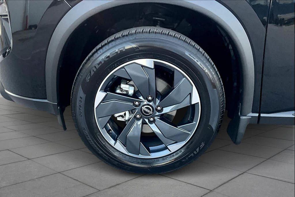 used 2025 Nissan Rogue car, priced at $24,776