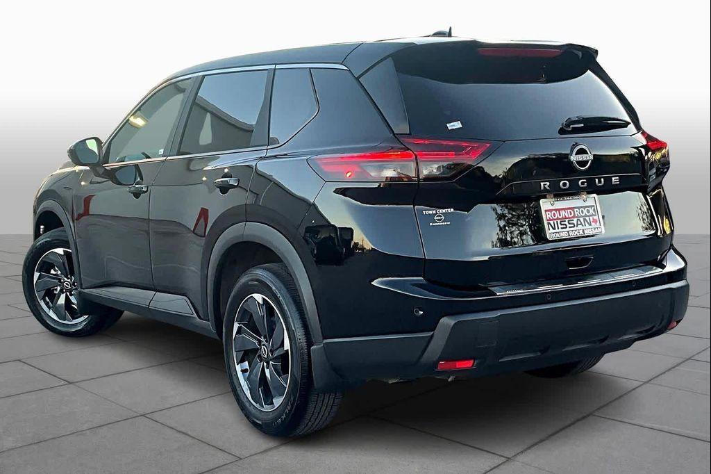 used 2025 Nissan Rogue car, priced at $24,776