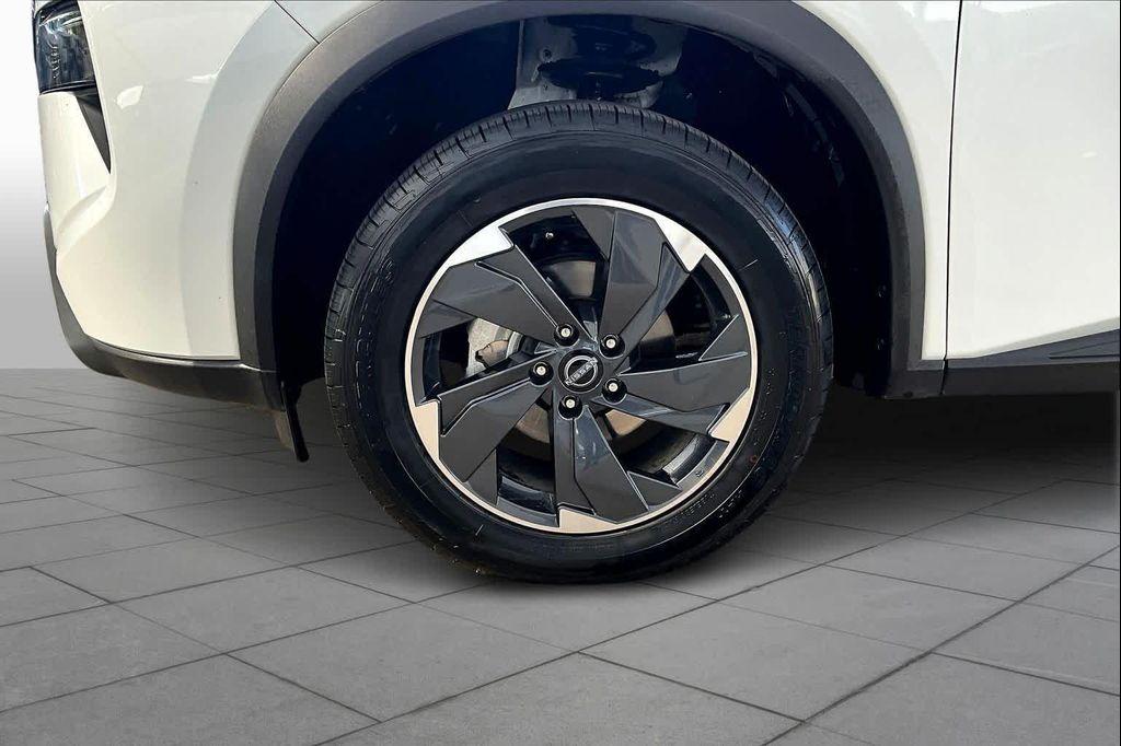 used 2024 Nissan Rogue car, priced at $21,475