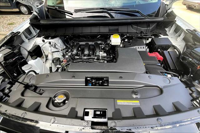 new 2025 Nissan Pathfinder car, priced at $51,365