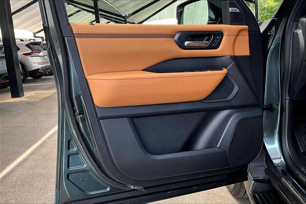new 2025 Nissan Armada car, priced at $69,325