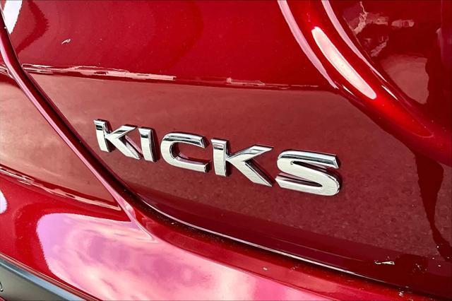 new 2024 Nissan Kicks car