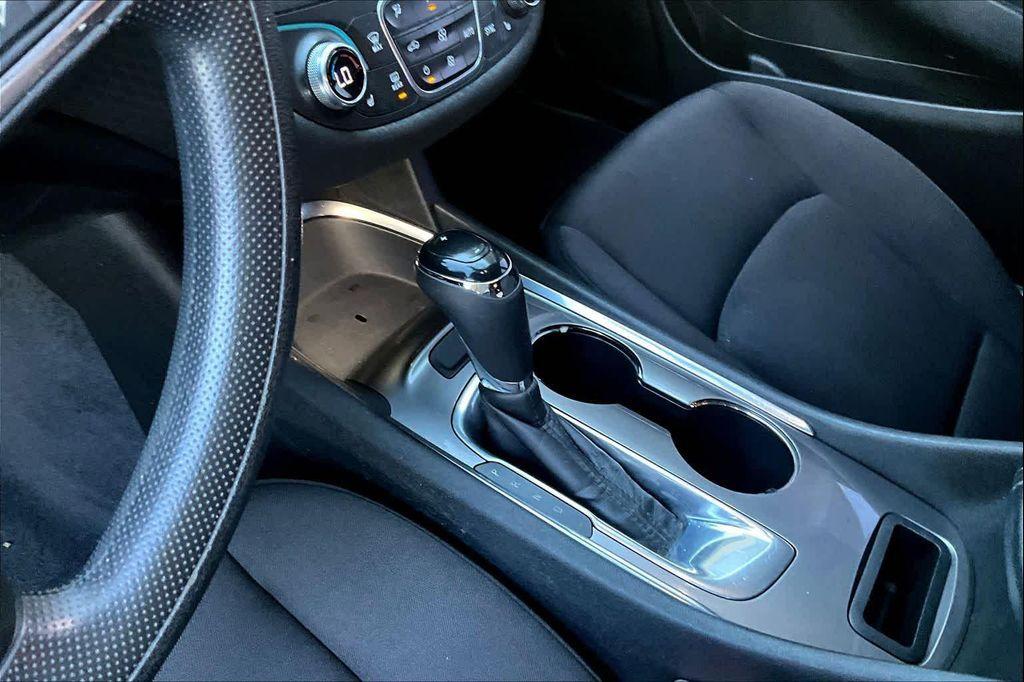 used 2020 Chevrolet Malibu car, priced at $13,995