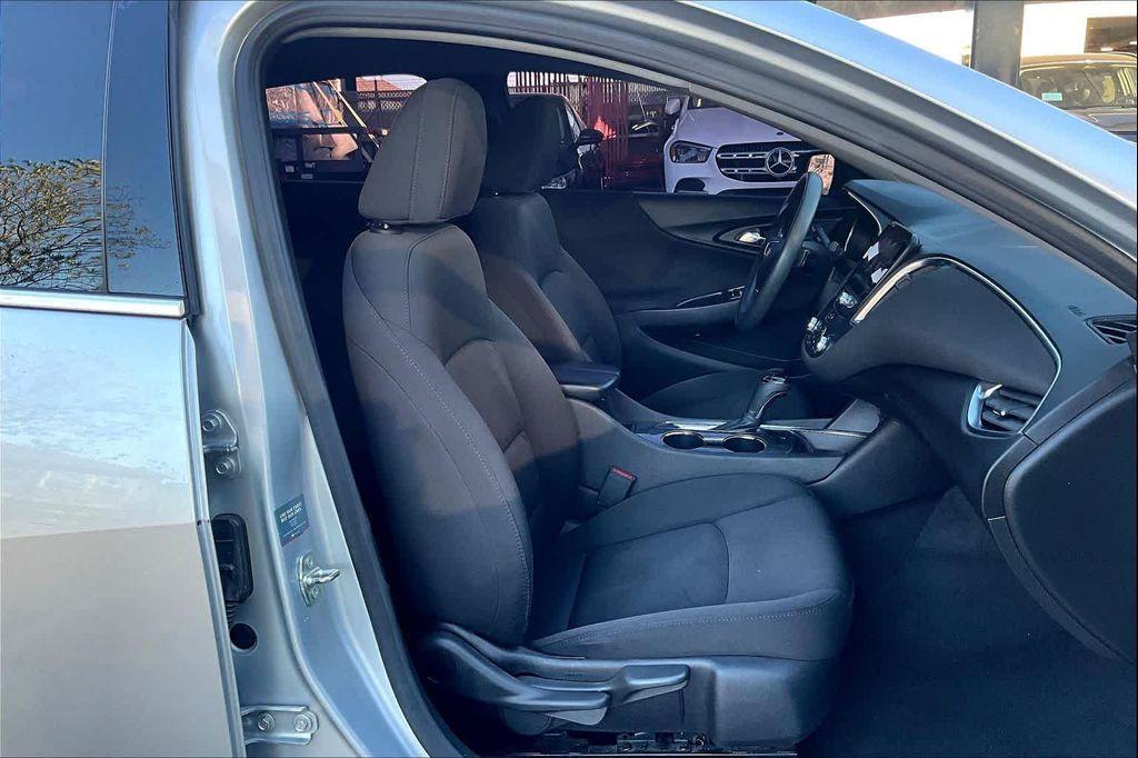 used 2020 Chevrolet Malibu car, priced at $13,995