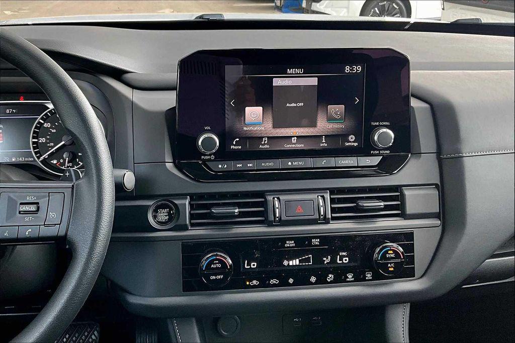 new 2025 Nissan Pathfinder car, priced at $35,807