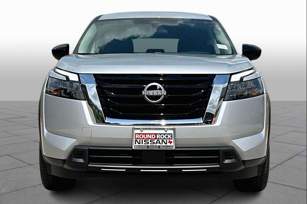 new 2025 Nissan Pathfinder car, priced at $35,807