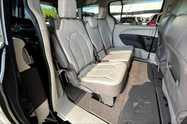 used 2017 Chrysler Pacifica car, priced at $11,845