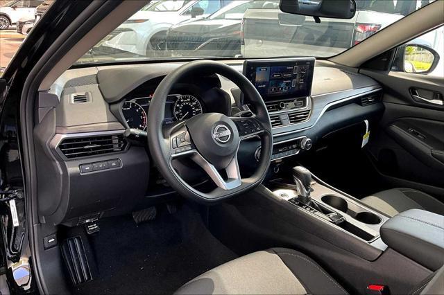 new 2025 Nissan Altima car, priced at $30,695